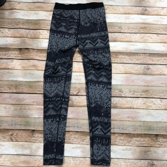 Nike Pro Leggings - Picture 2 of 5